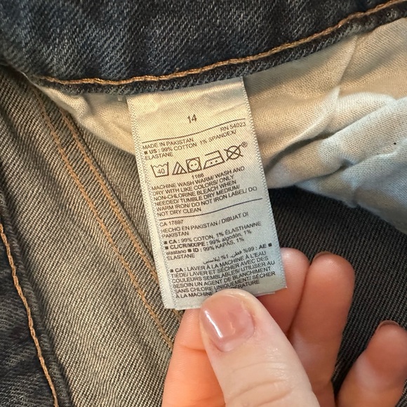 Old Navy High Rise OG Straight Size 14 Distressed Blue Jeans for Women #1832 - Picture 5 of 6